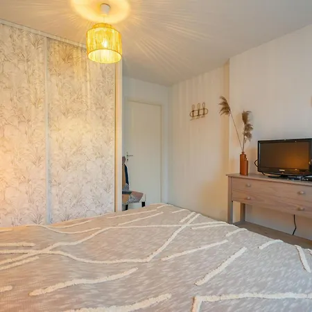 Daire Les Jardins D'aunis-2 By Interhome Royan