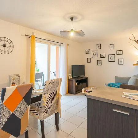 Daire Les Jardins D'aunis-2 By Interhome Royan