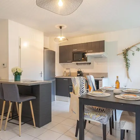 Daire Les Jardins D'aunis-2 By Interhome *