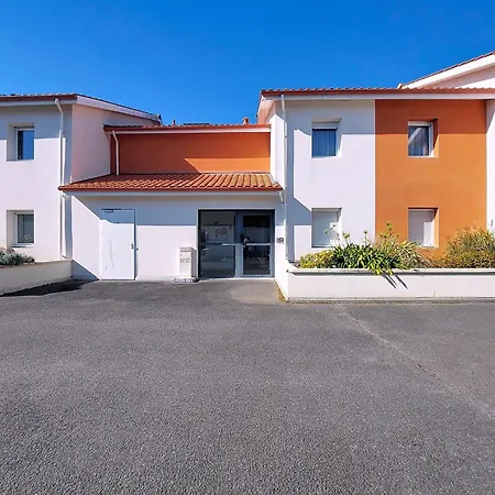 Apartman Les Jardins D'aunis-2 By Interhome